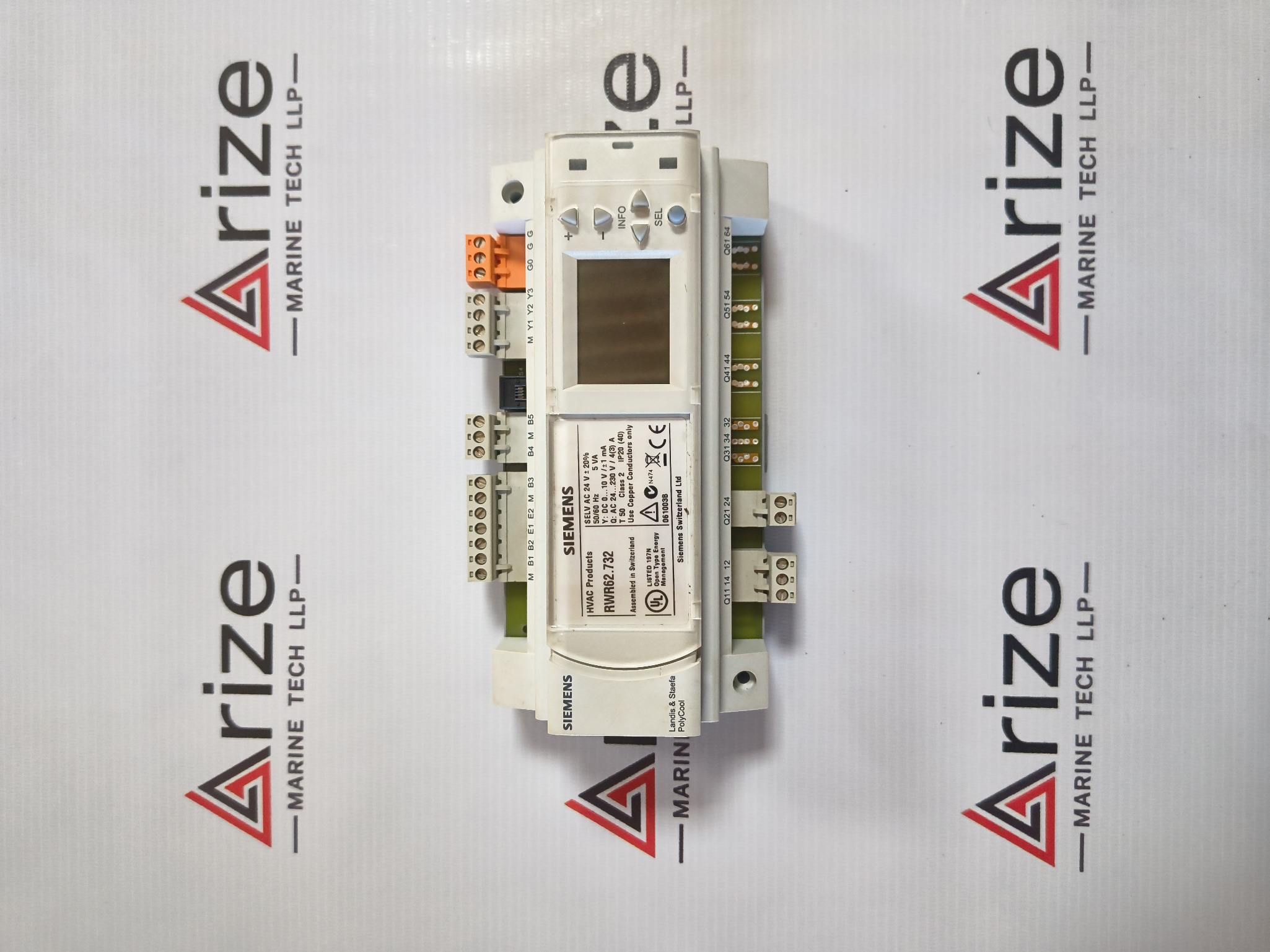SIEMENS RWR62.732 SUPERHEAT CONTROLLER IP20 LANDIS & STAEFA POLYCOOL SERIES USED
