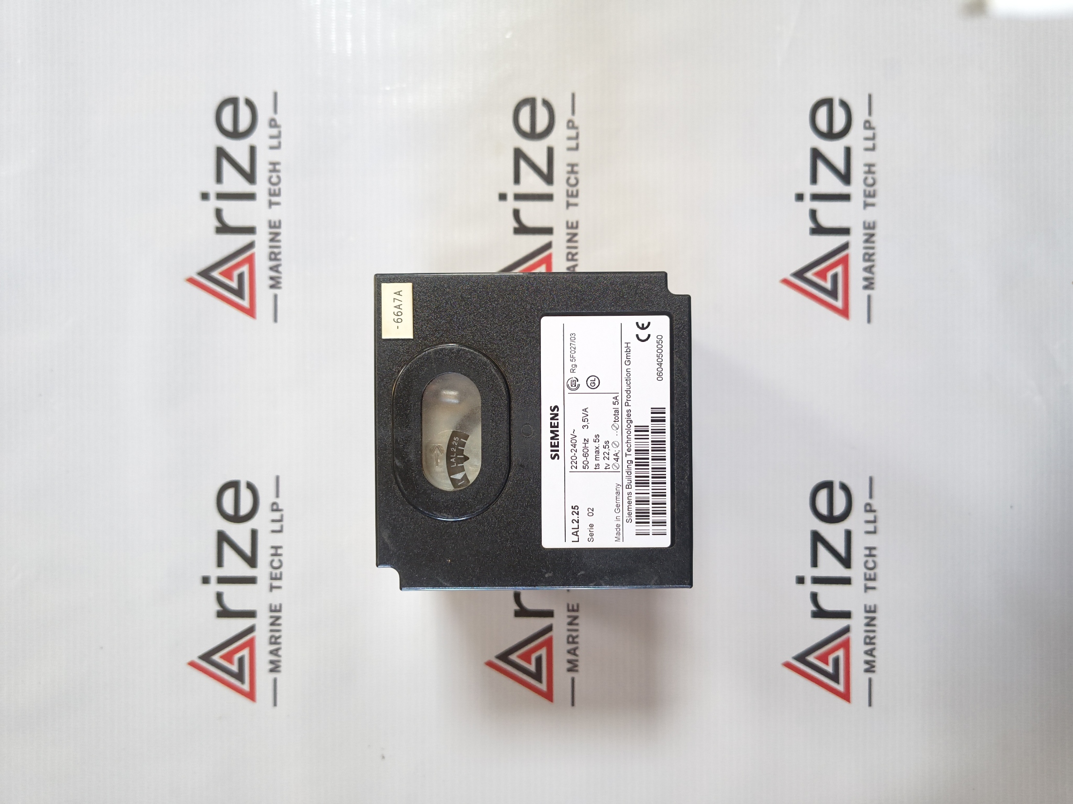 SIEMENS LAL2.25 OIL BURNER CONTROLLER 220-240V 50-60Hz 3.5VA NEW