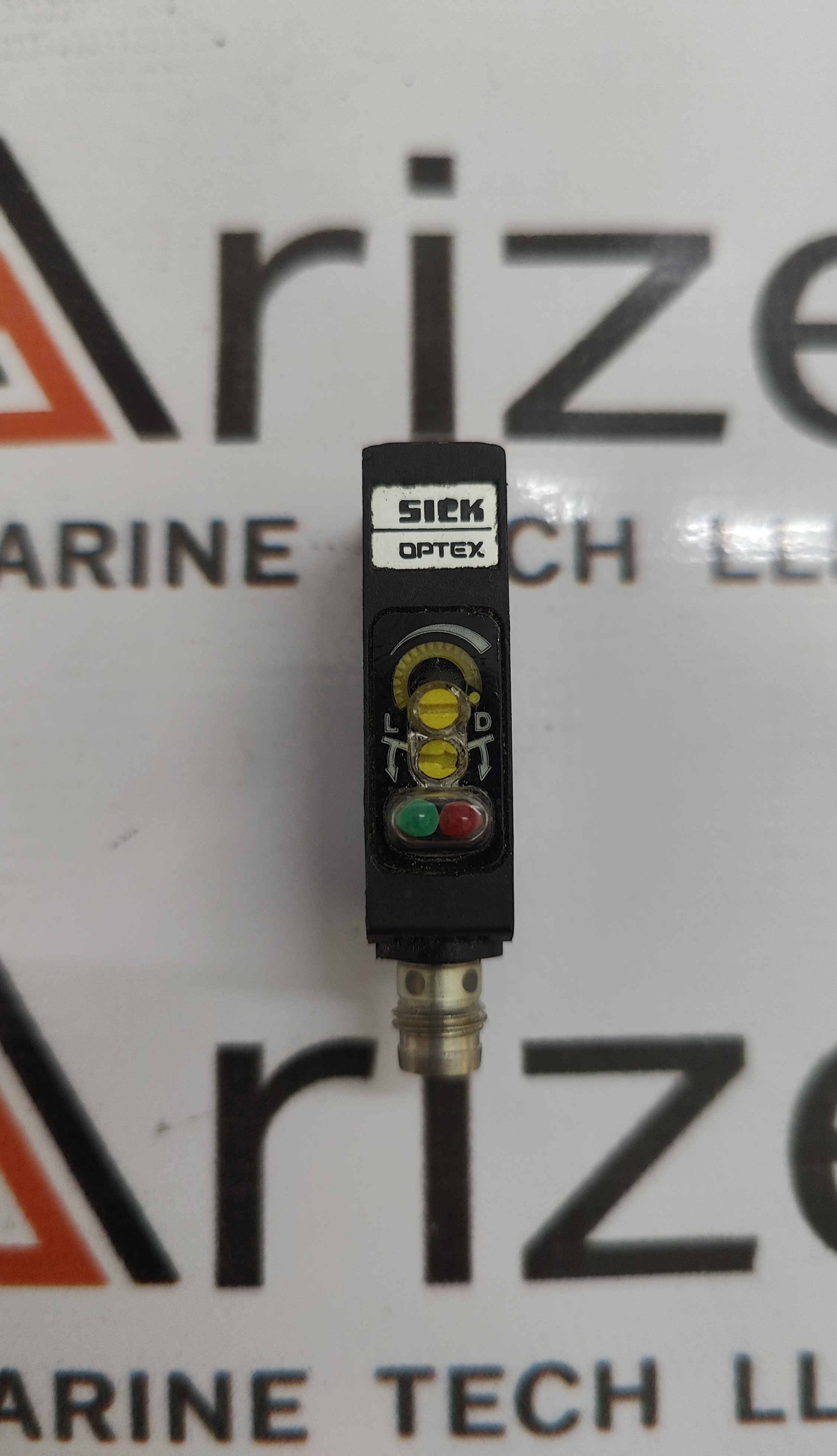 SICK WT160-P410 PHOTOELECTRIC PROXIMITY SENSOR NEW