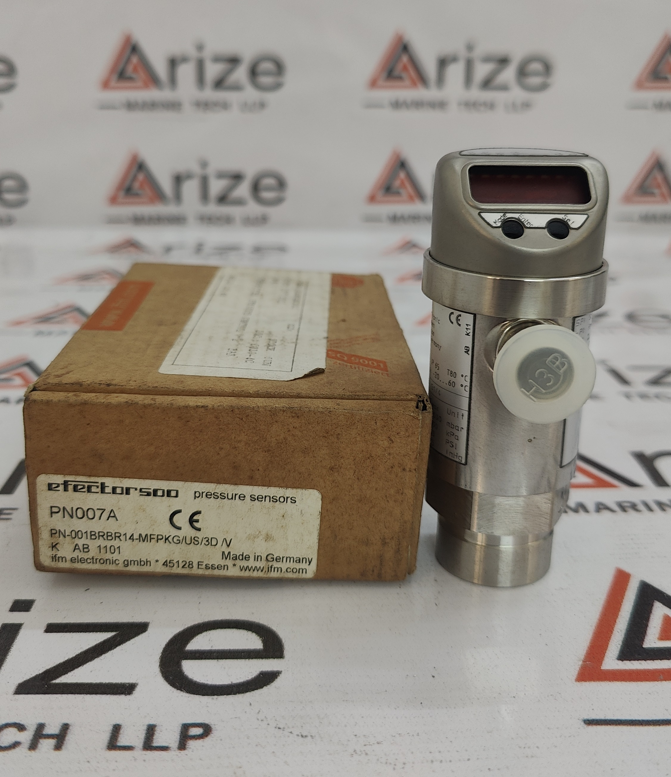 IFM ELECTRONIC PN007A PRESSURE SENSOR NEW