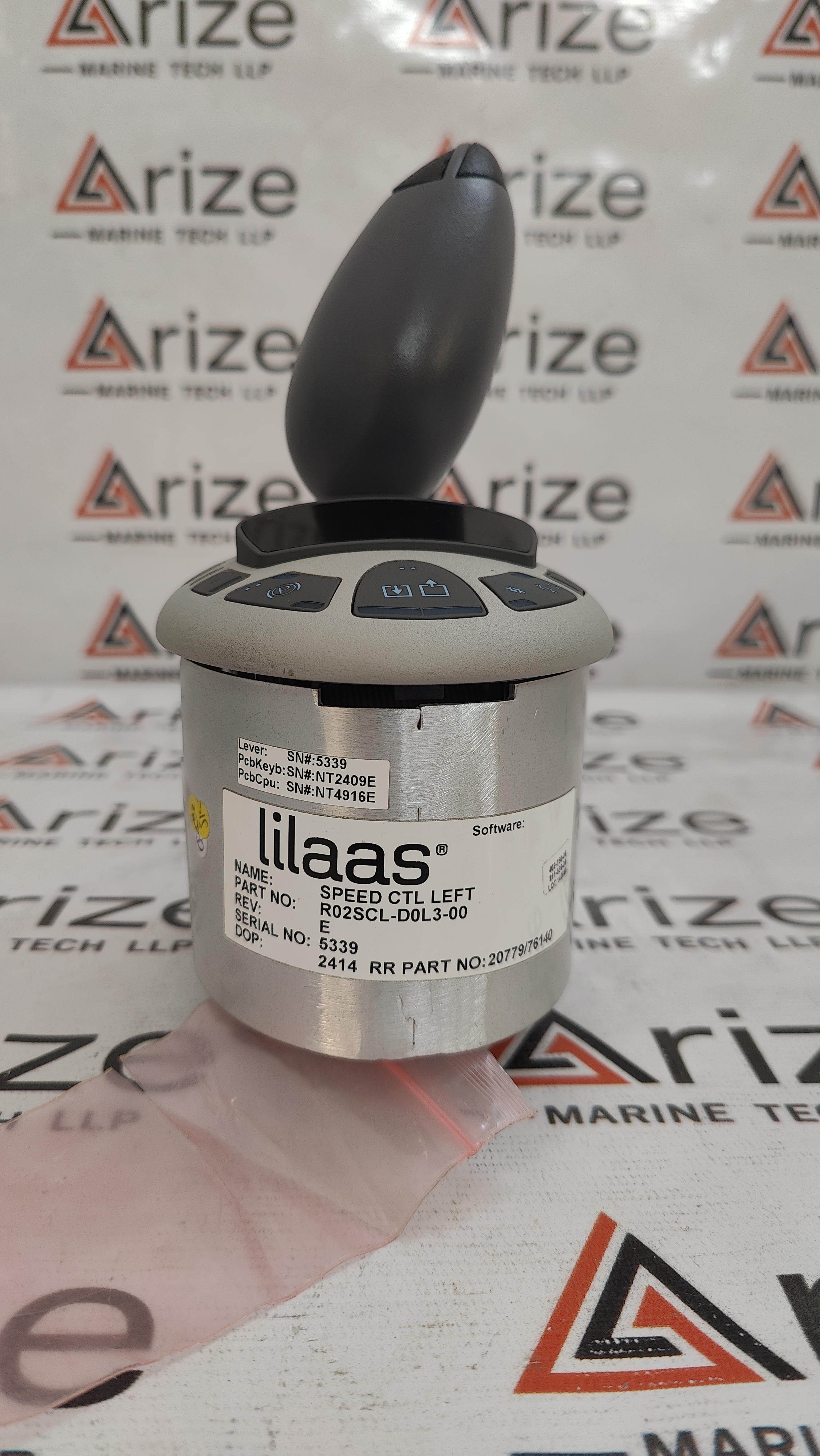 LILAAS R02SCL-D0L3-00 SPEED CTL LEFT JOYSTICK REV E ROLLS ROYCE PART NO. 20779/76140 NEW