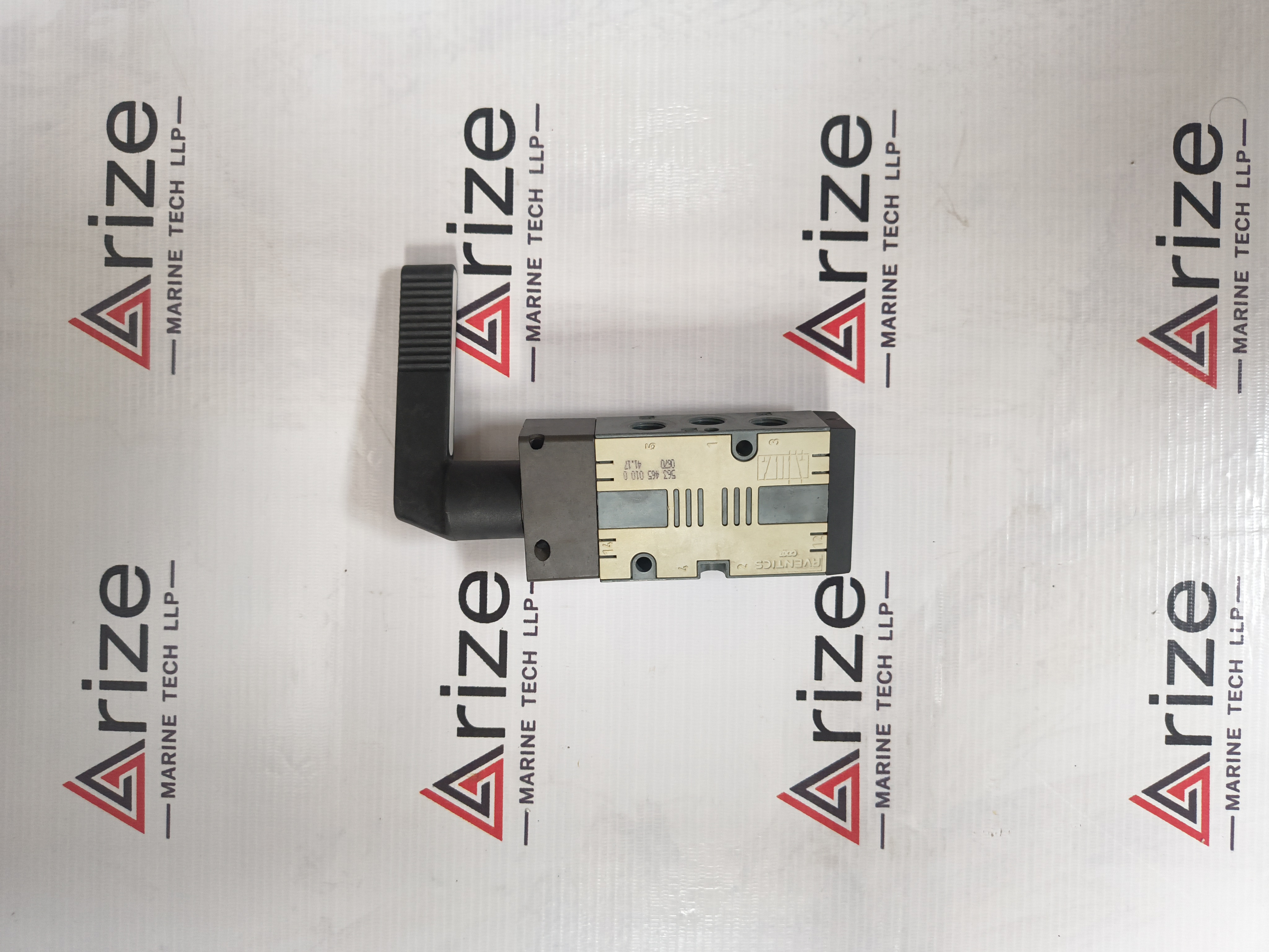 AVENTICS 5634650100 PNEUMATIC 5/2 DIRECTIONAL VALVE NEW
