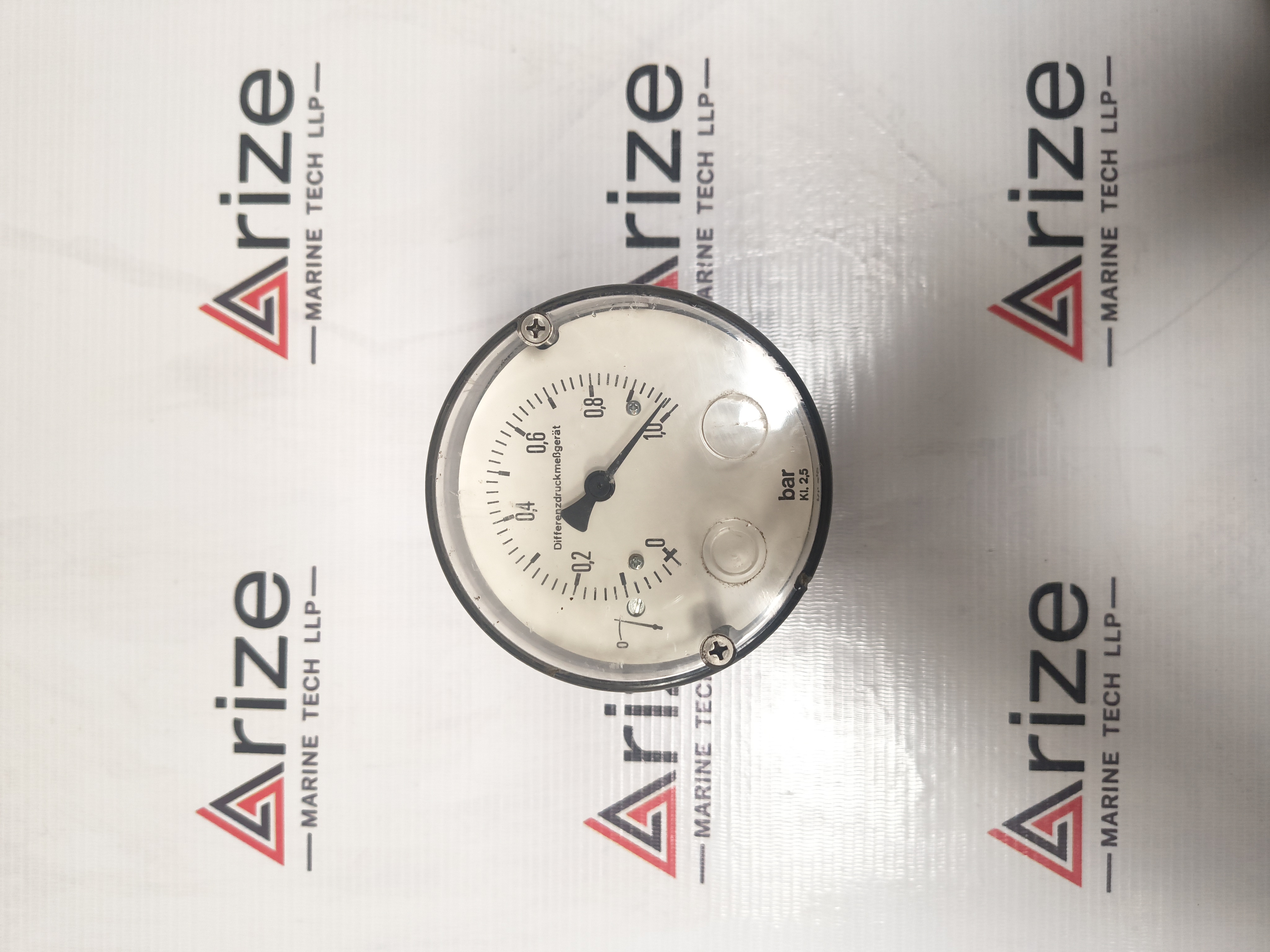 KLAUS FISCHER 12D 025 H.N.R DIFFERENTIAL PRESSURE MEASURING DEVICE NEW