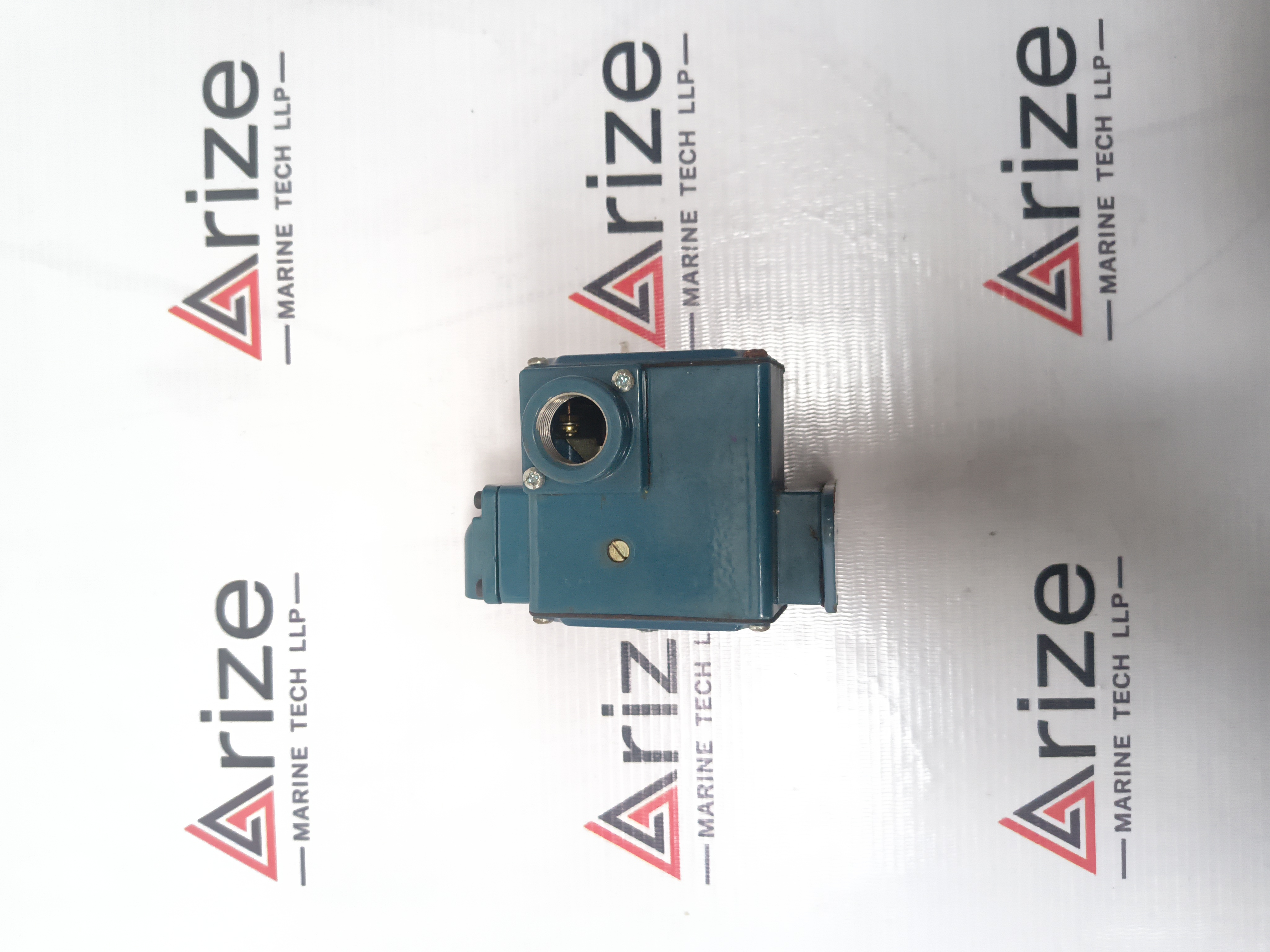 AMOT CONTROLS 4140CK1H11AA0-EE PRESSURE SWITCH 4140 SERIES FOR WARTSILA NEW