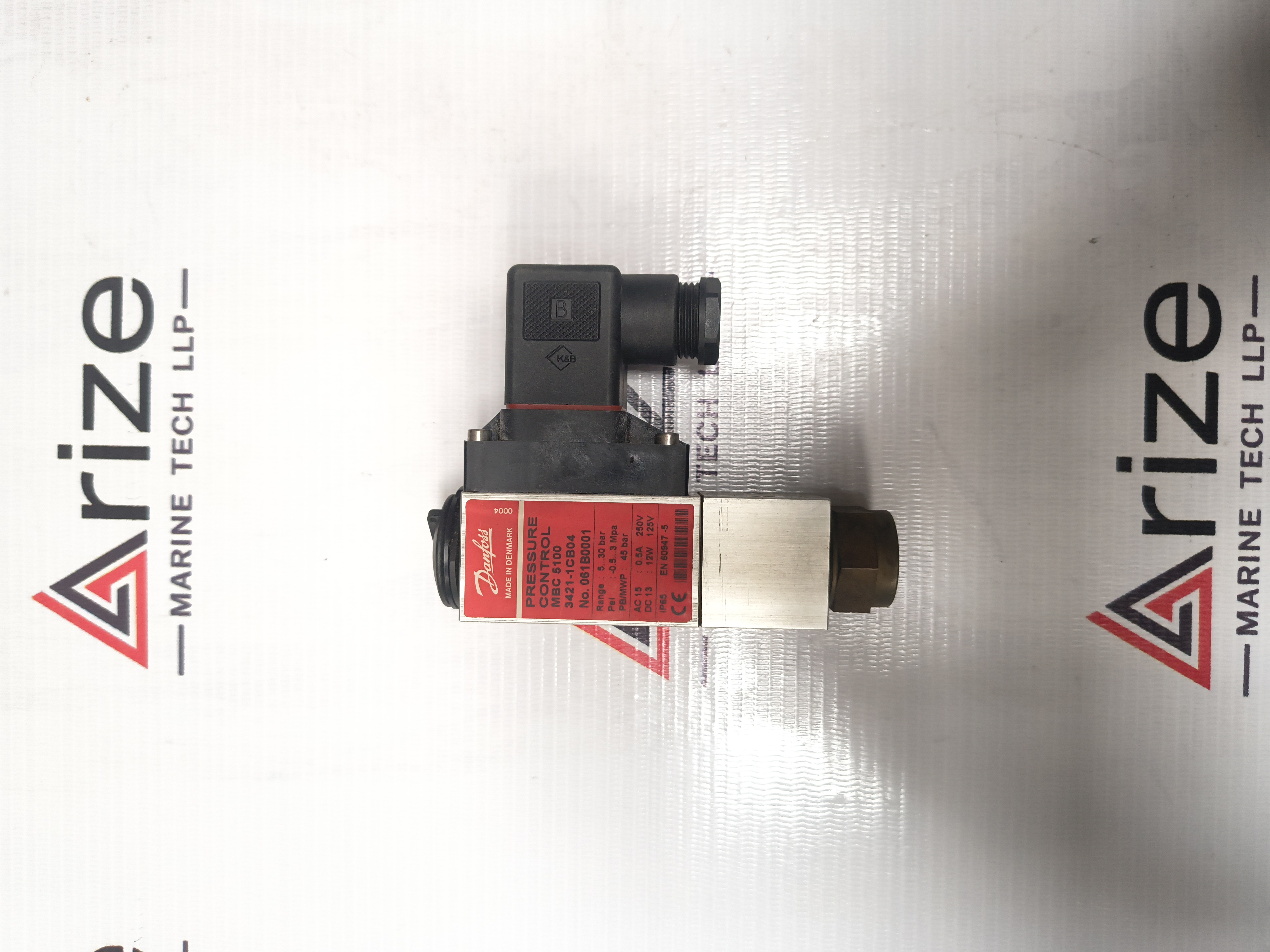 DANFOSS PRESSURE CONTROL MBC 5100 Part No. 3421-1CB04