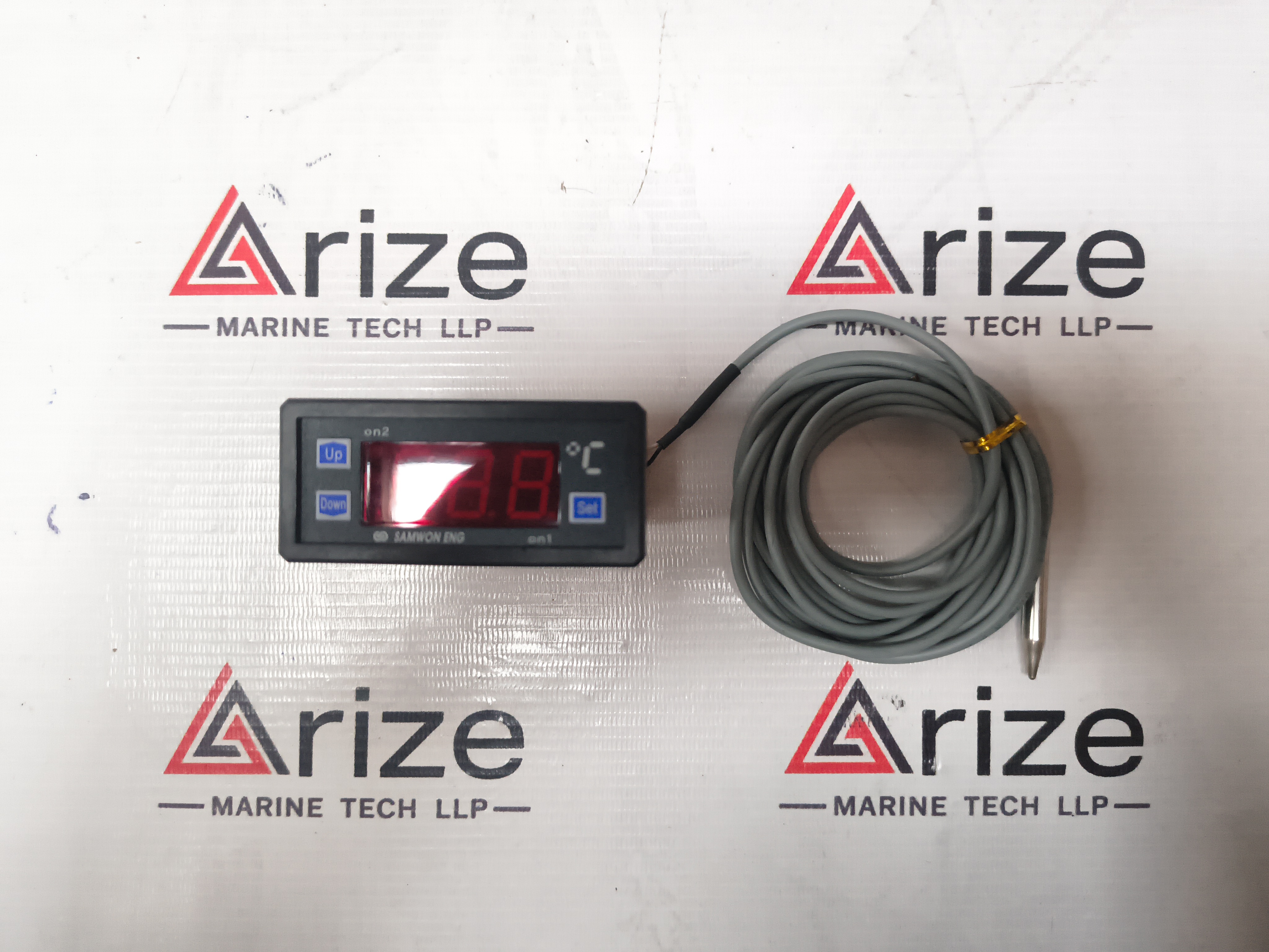 SAMWON ENG TEMPERATURE CONTROLLER SU-105DA NEW