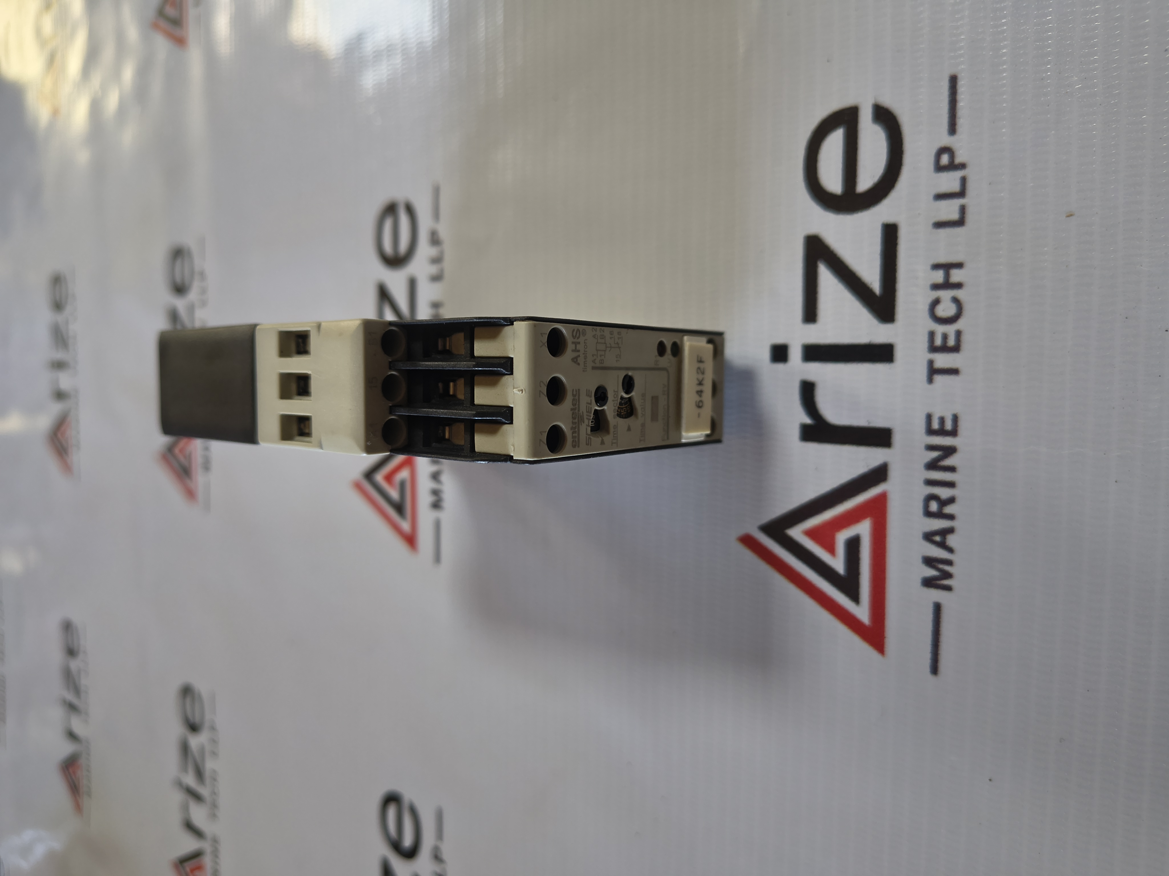 ENTRELEC AHS TIMETRON OFF DELAY TIMER 2.430.113.01 (WITH AUXILIARY SUPPLY)