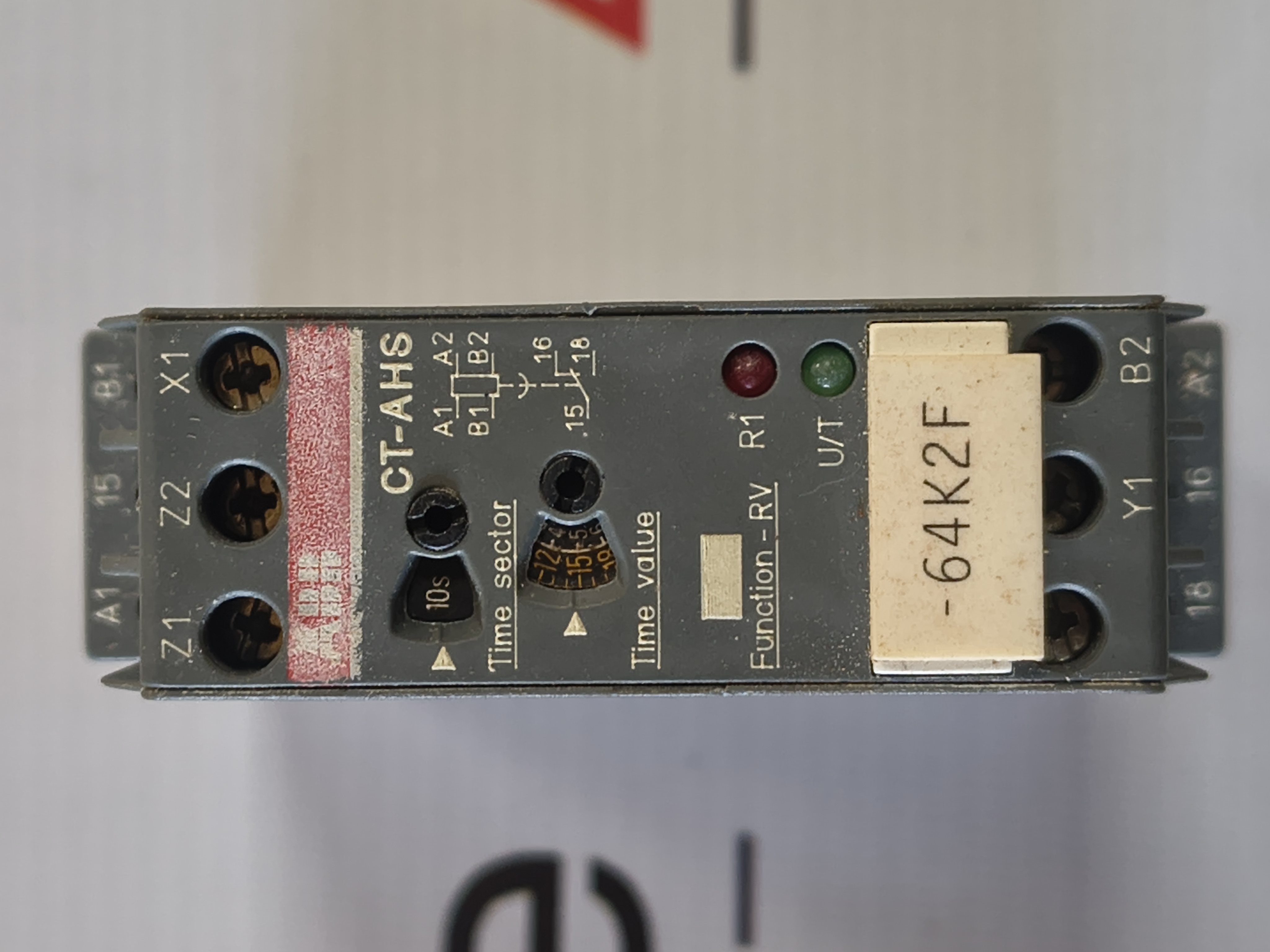 ABB CT-AHS OFF DELAY TIME RELAY 1SVR430113R0100 (WITH AUXILIARY SUPPLY)