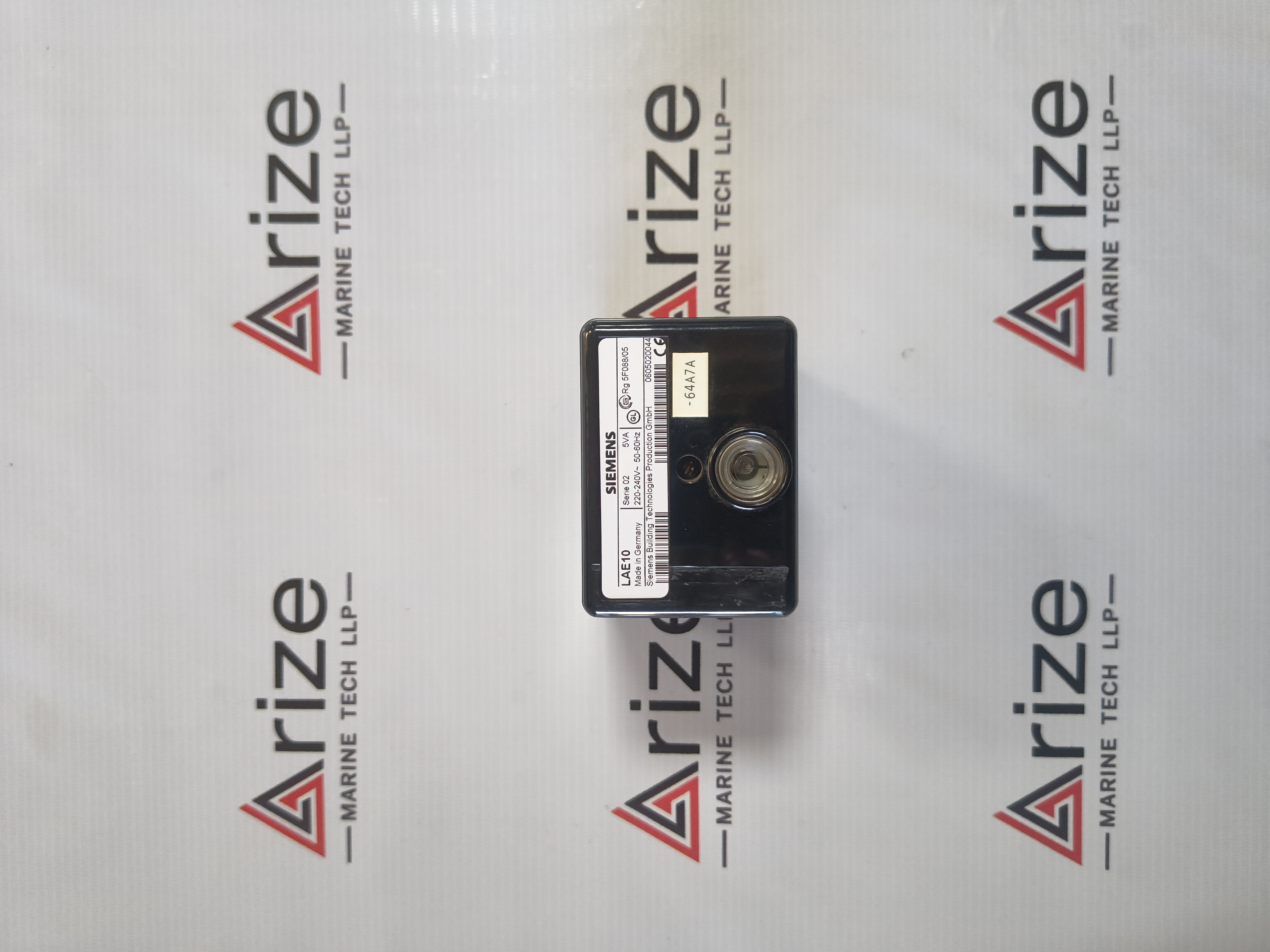 SIEMENS LAE10 BURNER FLAME CONTROLLER 220-240V 50/60Hz NEW