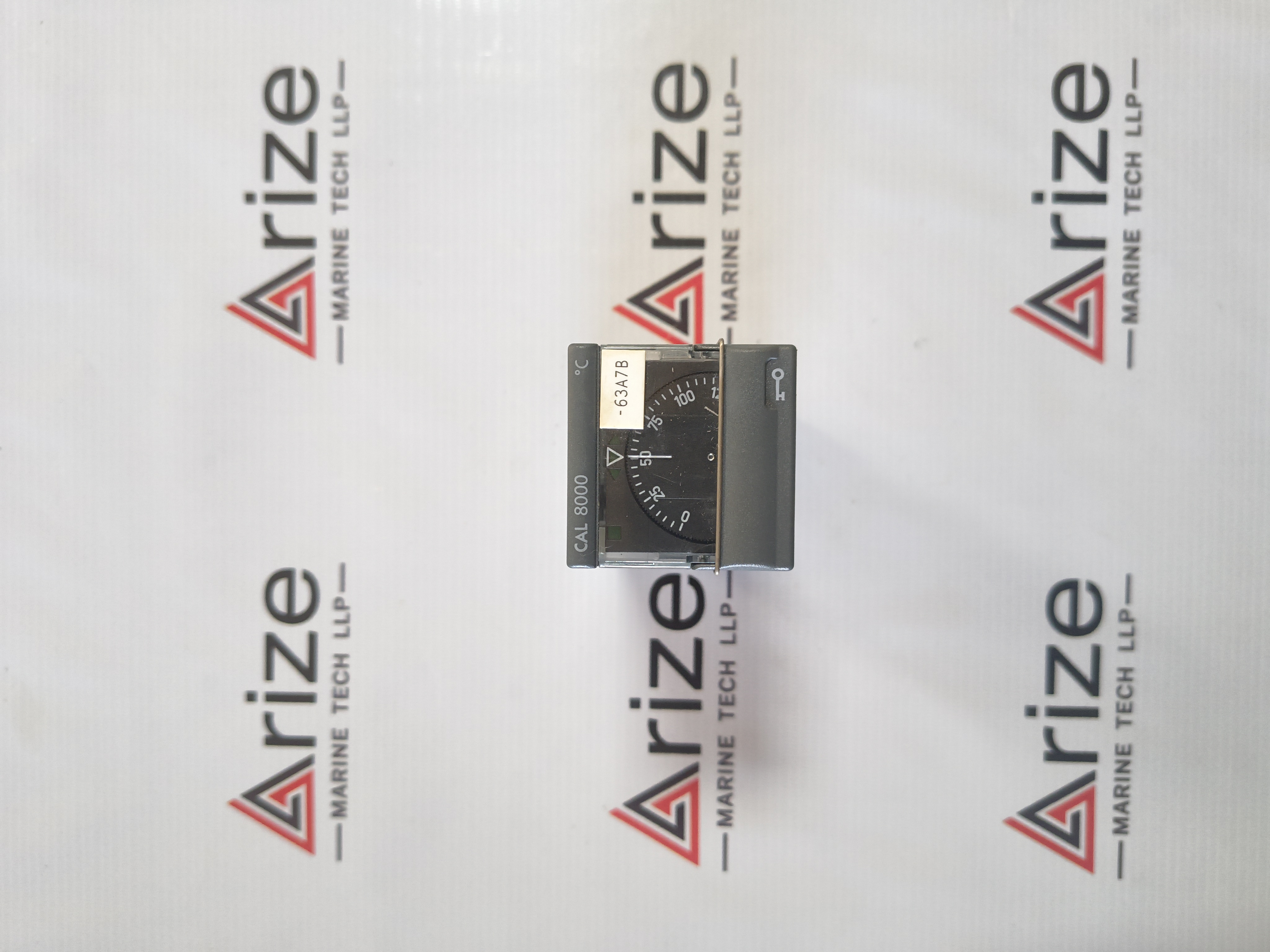 CAL CONTROLS CAL 8000 847.2Kd Tp5 Xp5 TEMPERATURE CONTROLLER