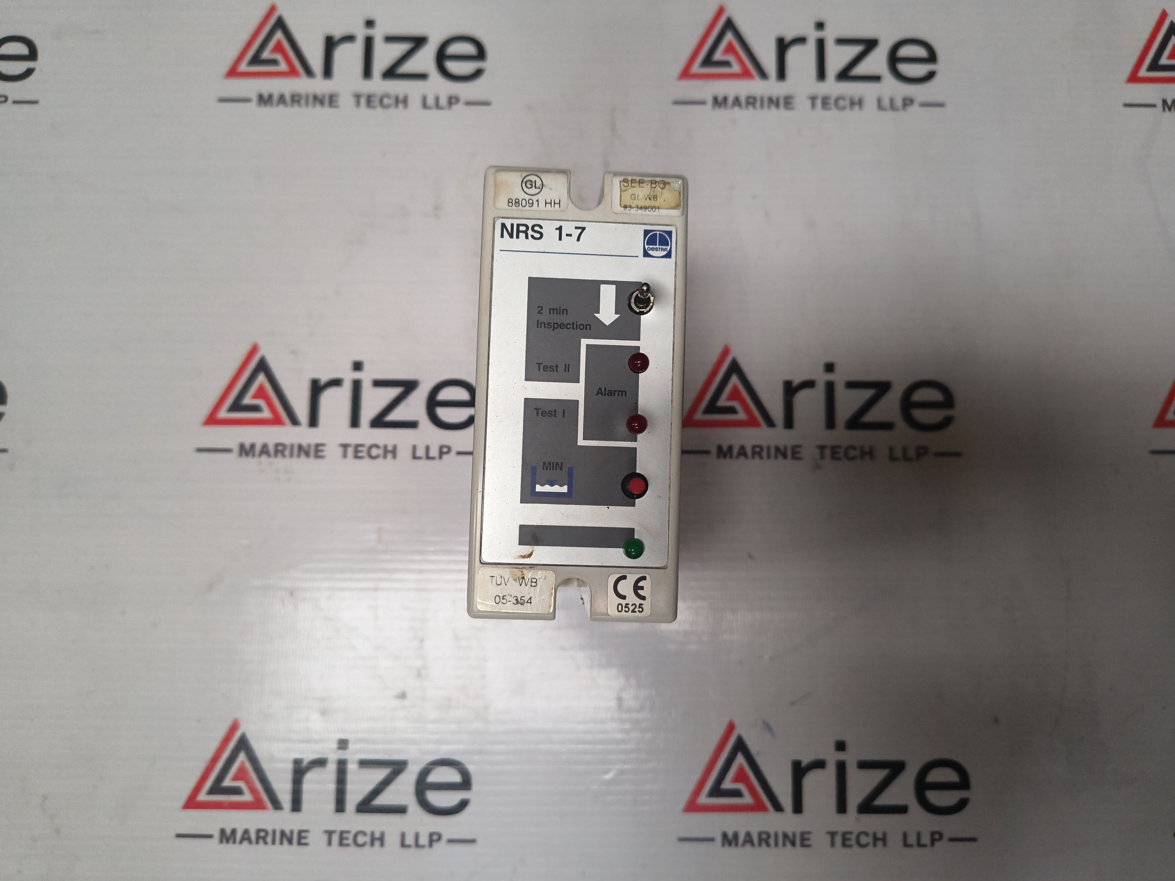 GESTRA NRS 1-7 B LEVEL SWITCH 230V