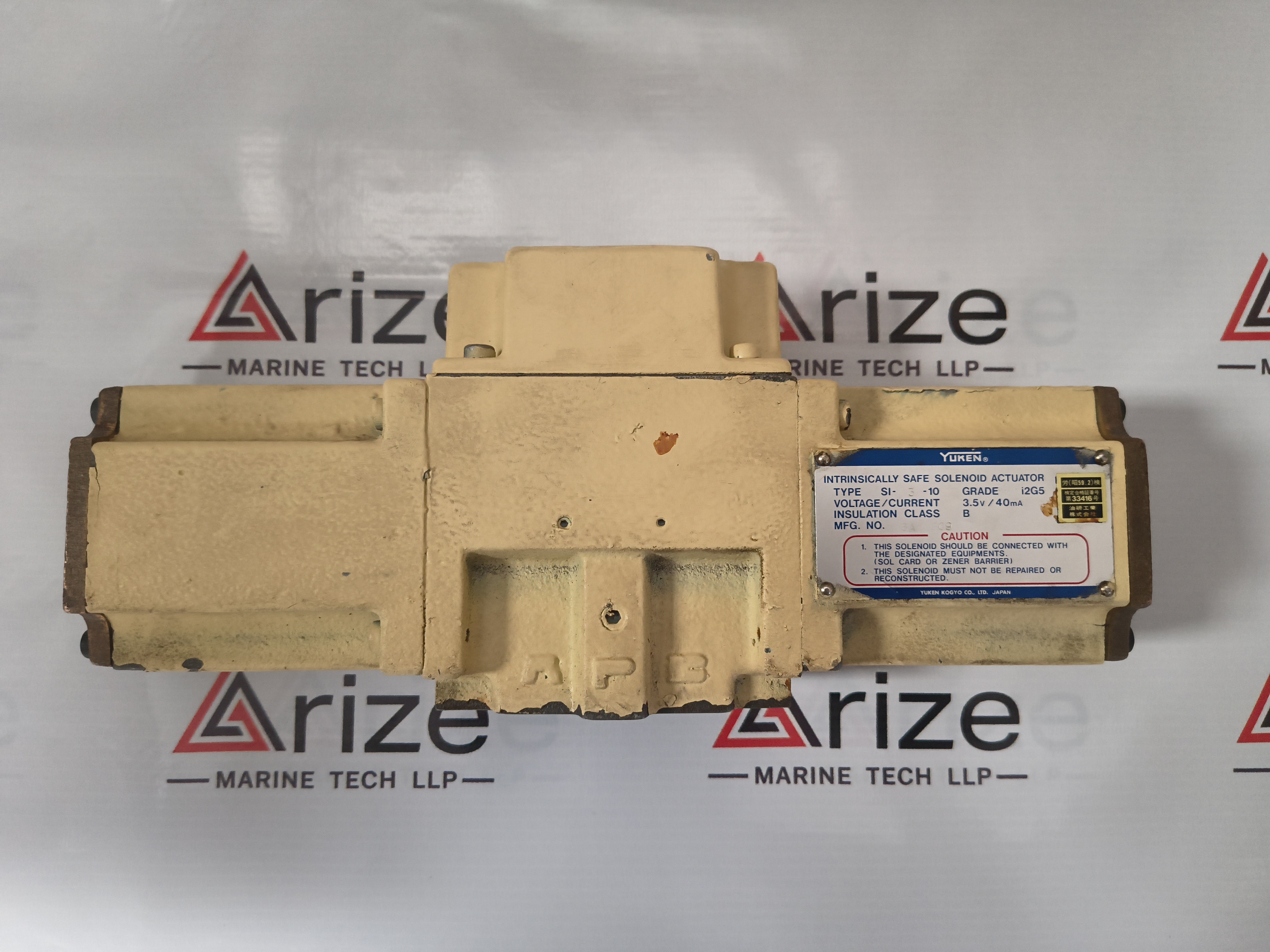 YUKEN DIRECTIONAL VALVE ISDSG-01-3C4-10 HYDRAULIC SOLENOID VALVE 3.5V 40mA USED