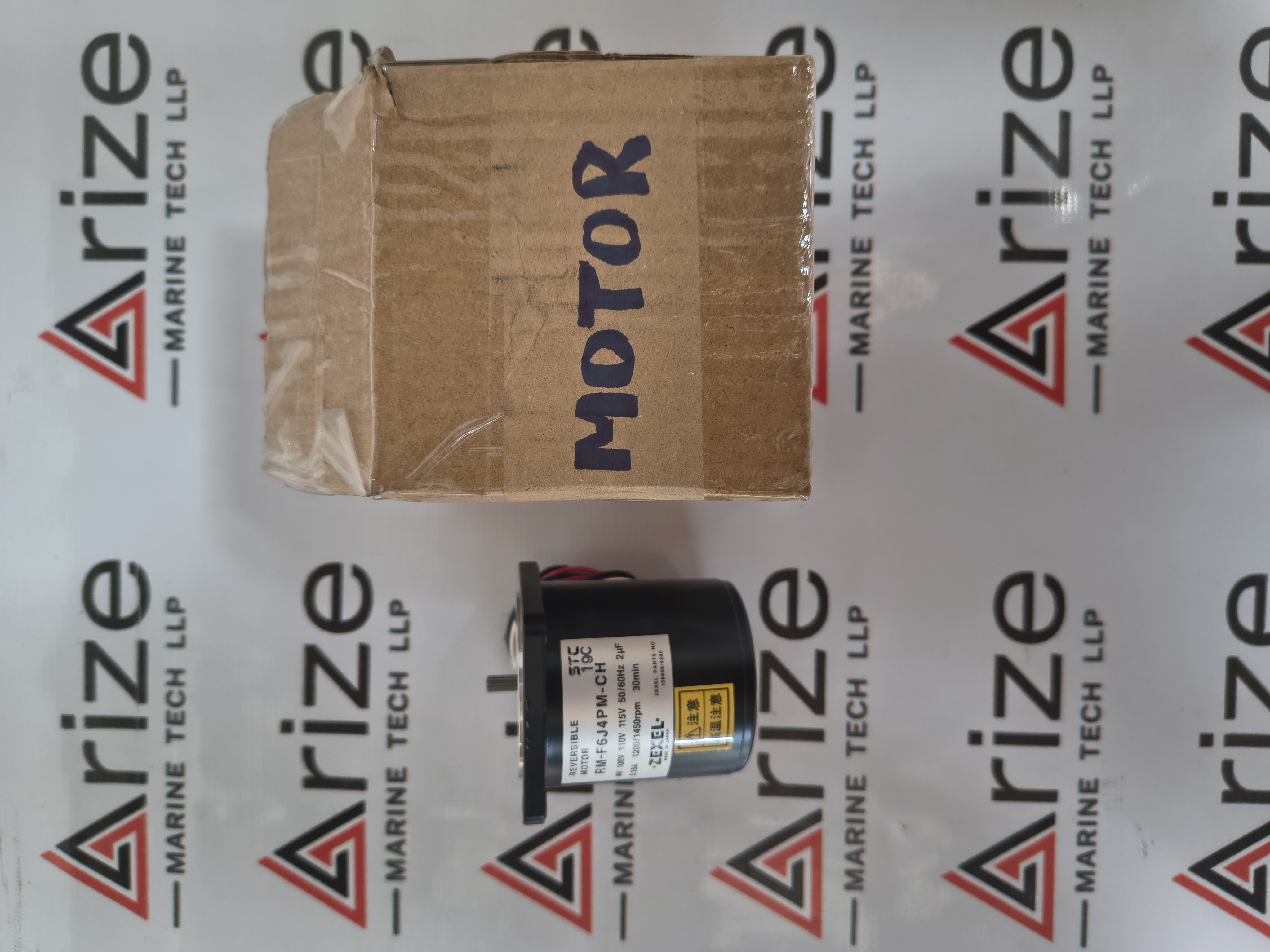 ZEXEL REVERSIBLE MOTOR RM-F6J4PM-CH 100V 110V 115V 50/60Hz 0.18A 4W 1200/1450 RPM ZEXEL REF 158908-4200 NEW