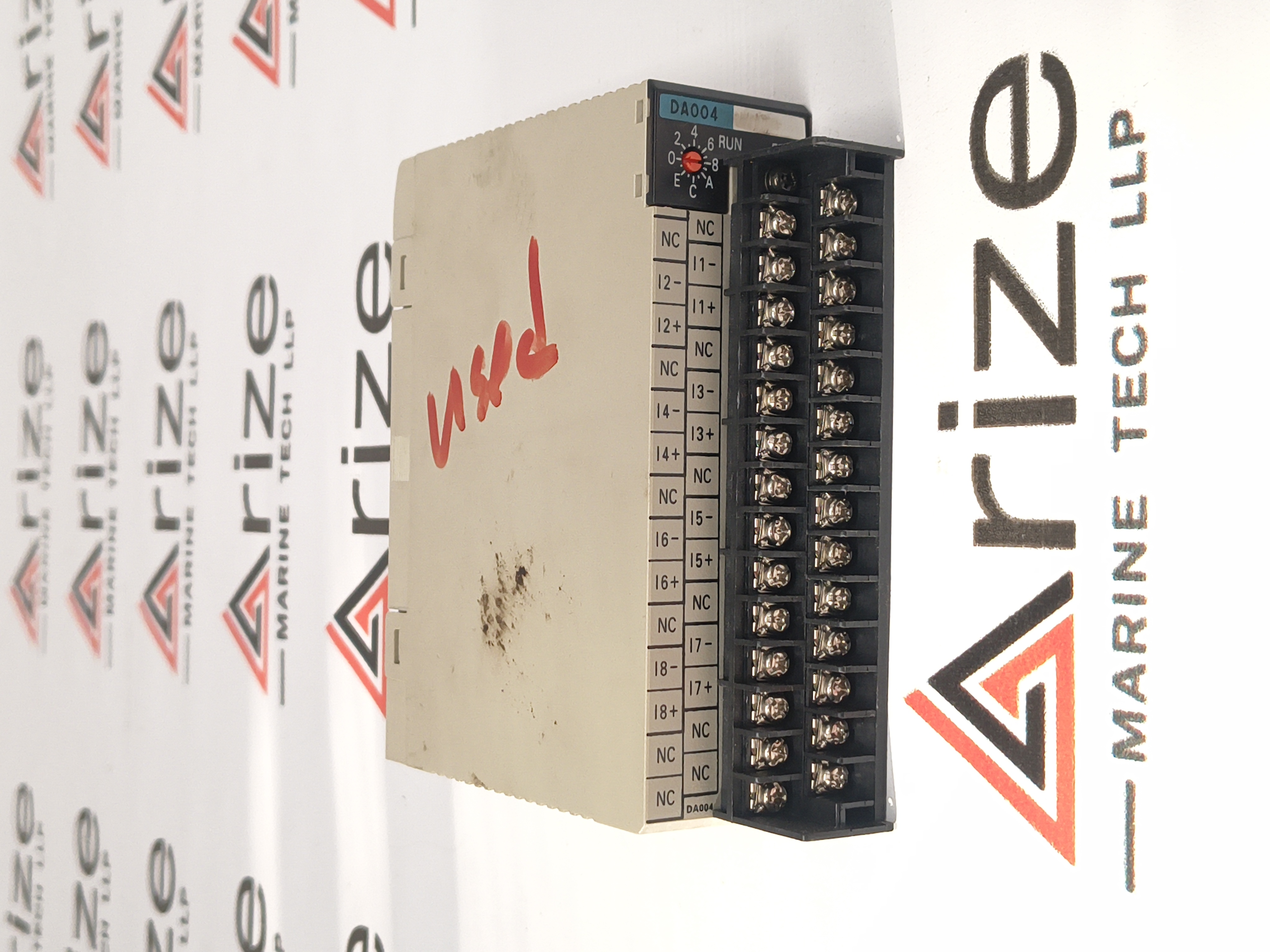 OMRON C200H-DA004 D/A UNIT