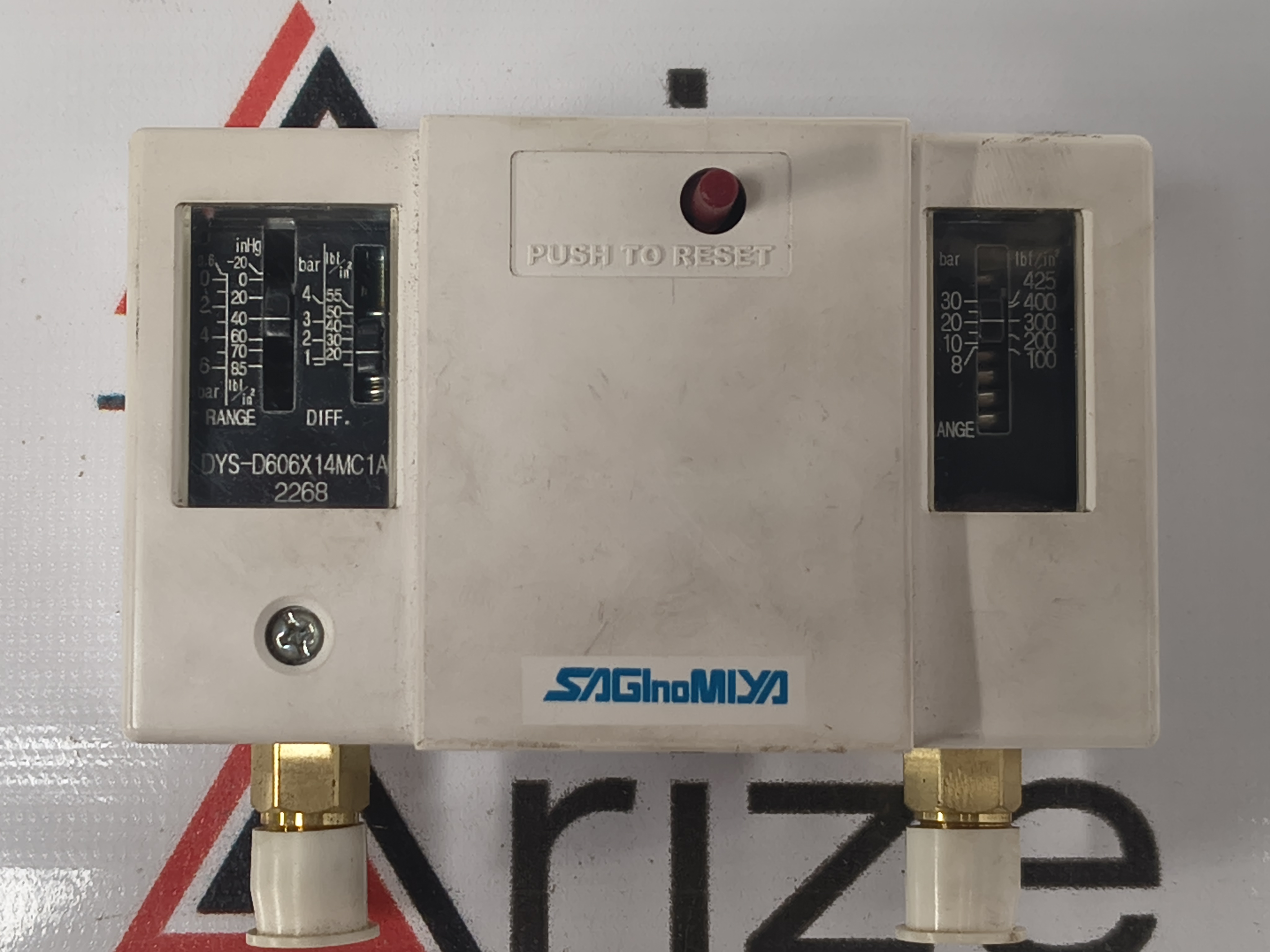 SAGINOMIYA DYS-D606X14MC1A PRESSURE SWITCH NEW
