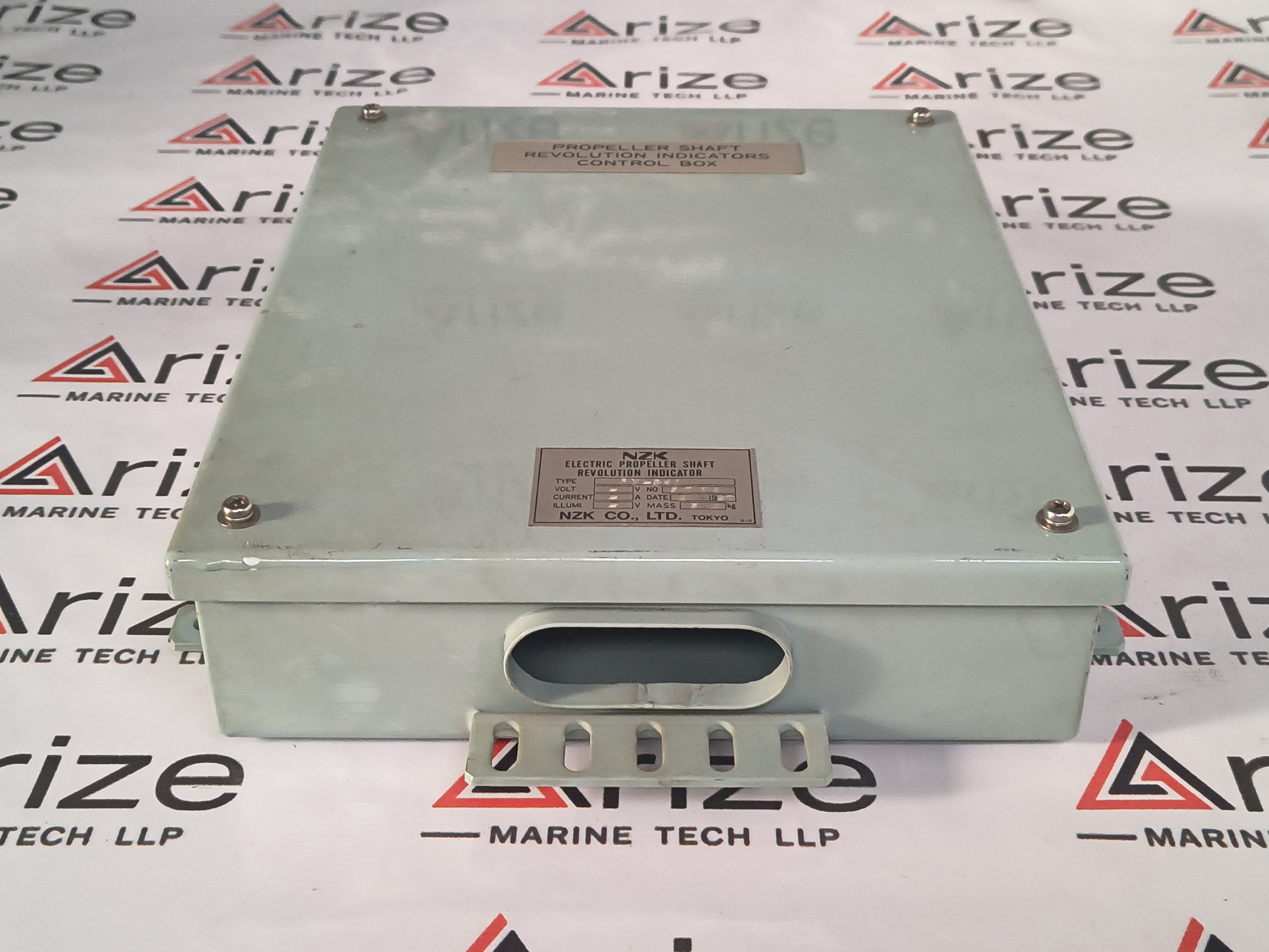 NZK CO. FV-CB1 PROPELLER SHAFT REVOLUTION INDICATORS CONTROL BOX FOR PROPELLER SHAFT REVOLUTION INDICATOR SYSTEM TESTED