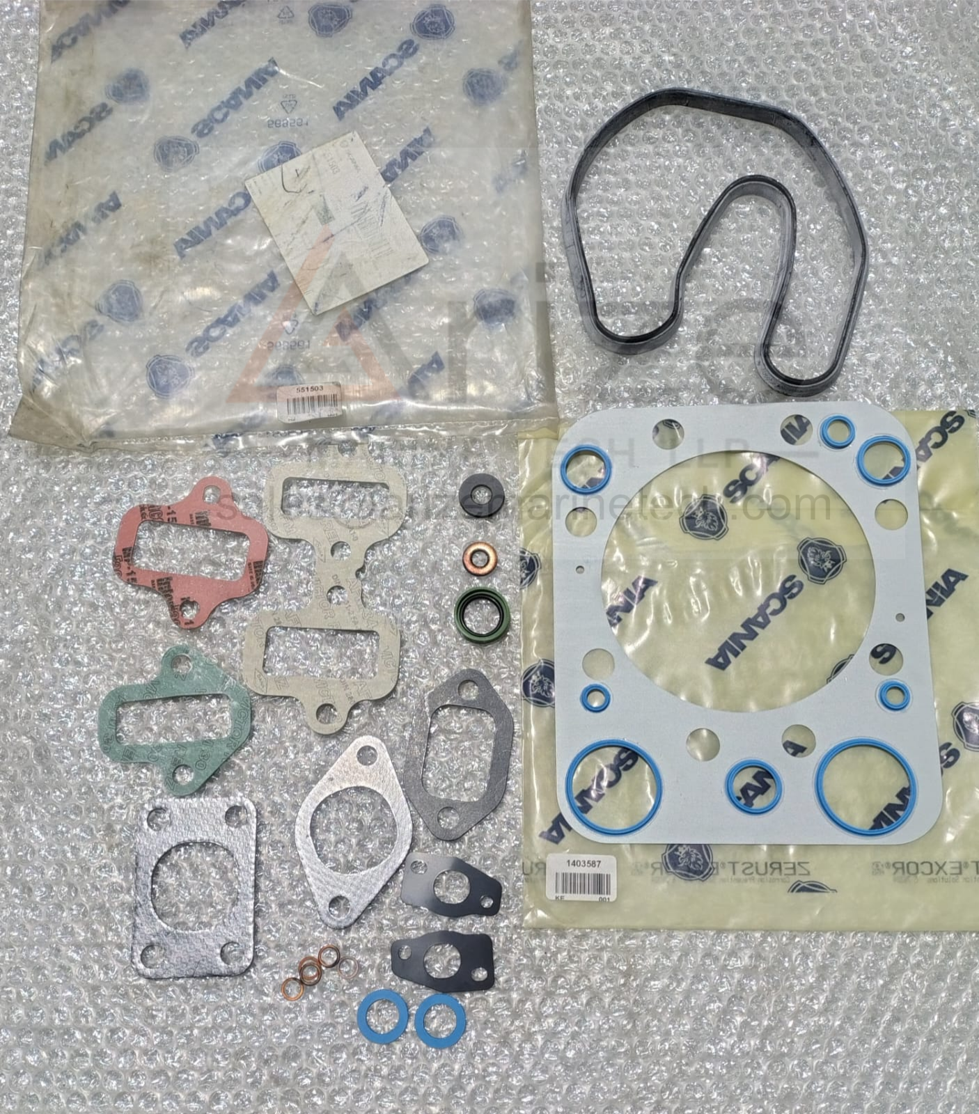 SCANIA CYLINDER HEAD GASKET SET 551503 NEW