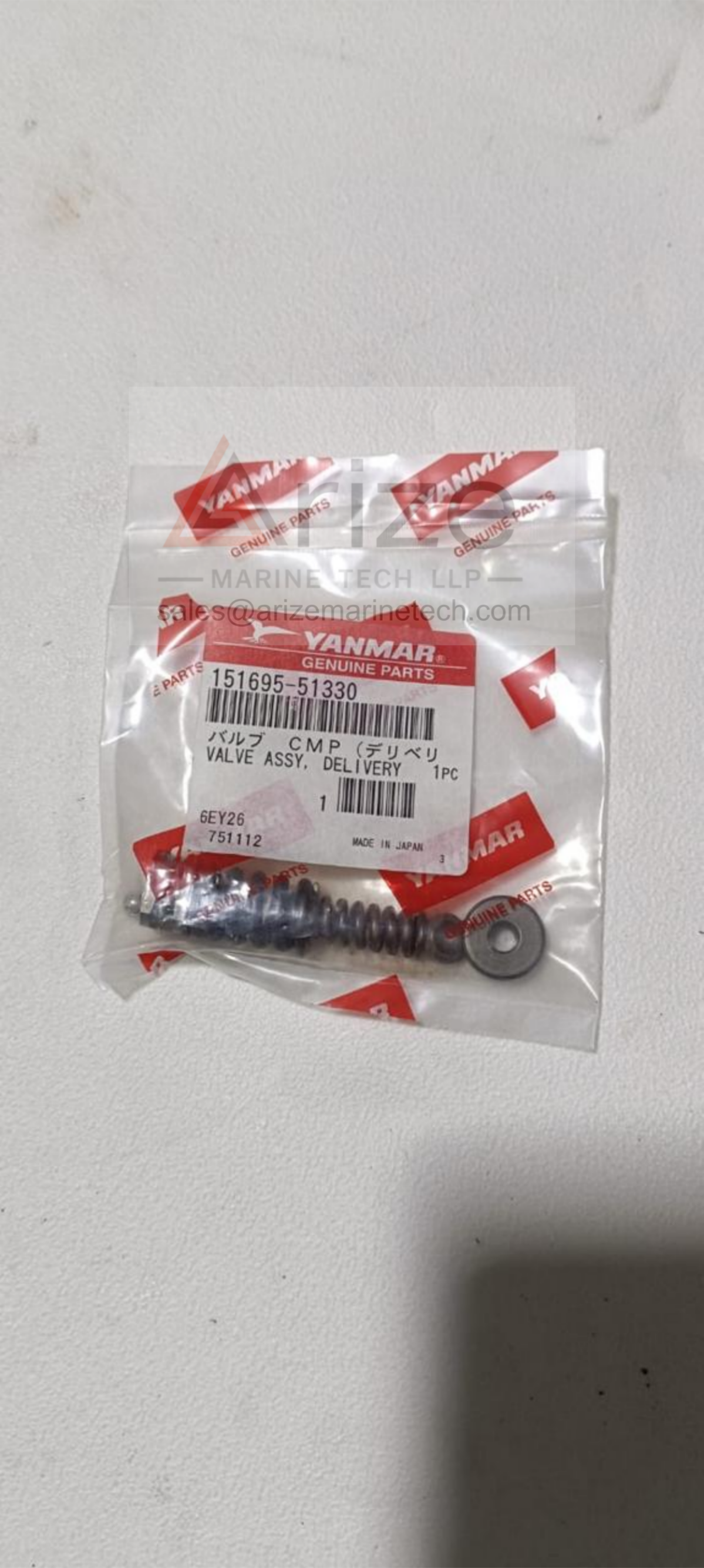 YANMAR EY26 DELIVERY VALVE ASSEMBLY 151695-51330 NEW