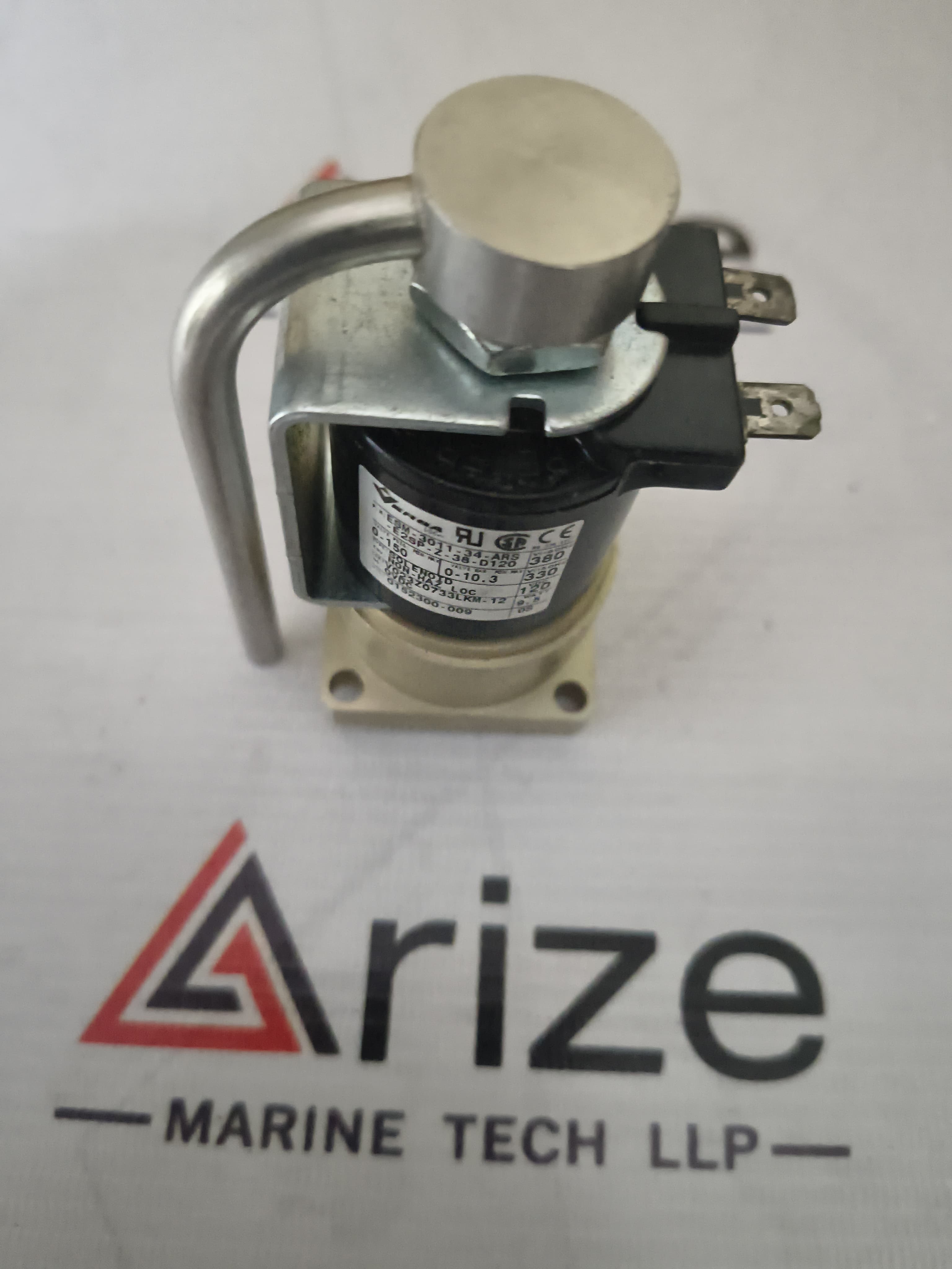 VERSA ESM-3011-34-ARS-E2SP-Z-38-D120 PNEUMATIC DIRECTIONAL VALVE NEW